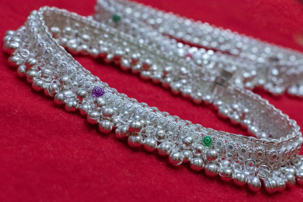 AanyaCentric Silver Plated White Metal Payal Indian Traditional Ethnic Fashion Imitation Jewellery Foot Chain | Grab2Buy
