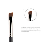 PAC Studio Eyeliner Brush 372 - Fine Tip Angled Eyeliner Brush, Suitable for Winged Liners or Filling Brows