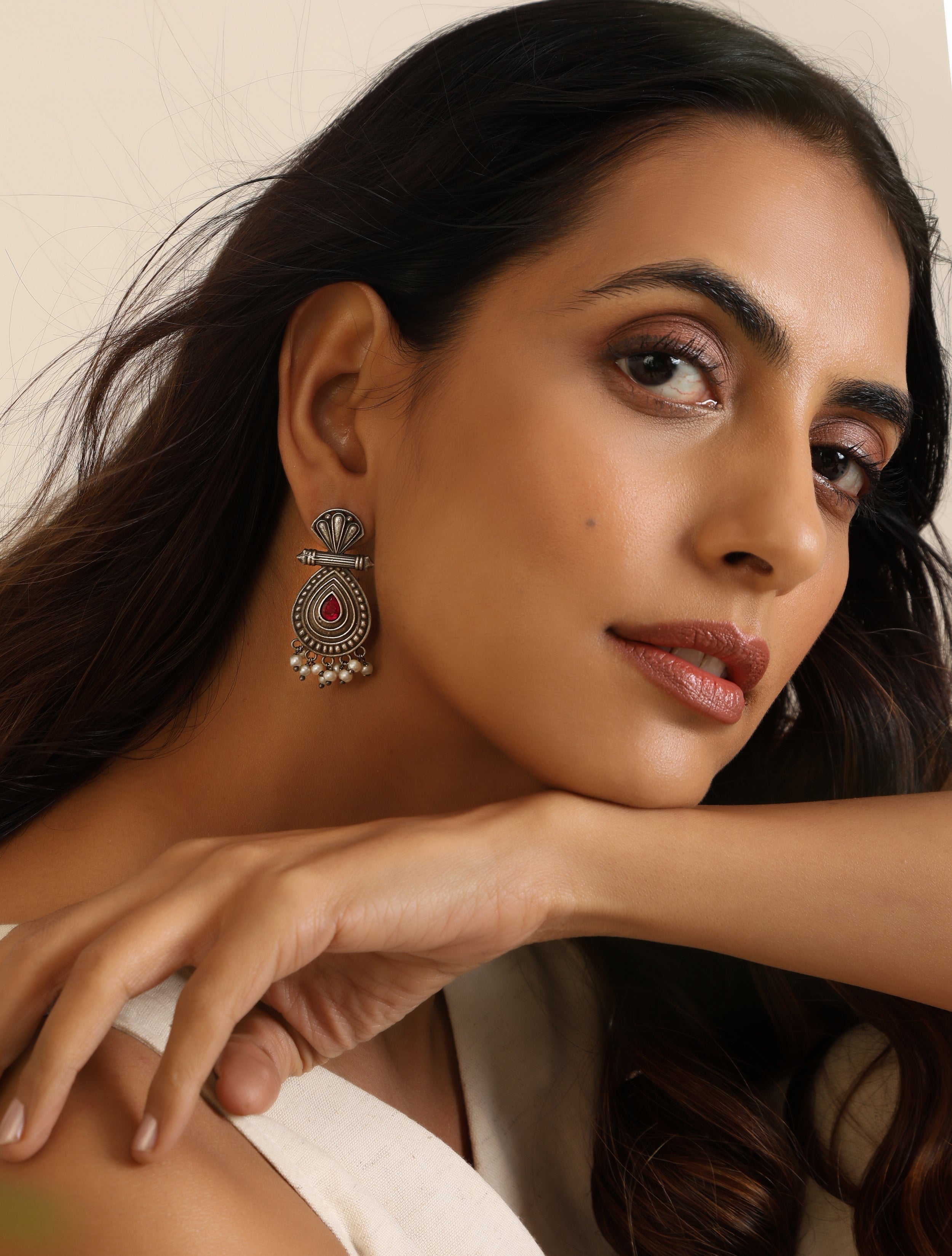 trueBrowns Silver Pearl Bead Earrings | Grab2Buy