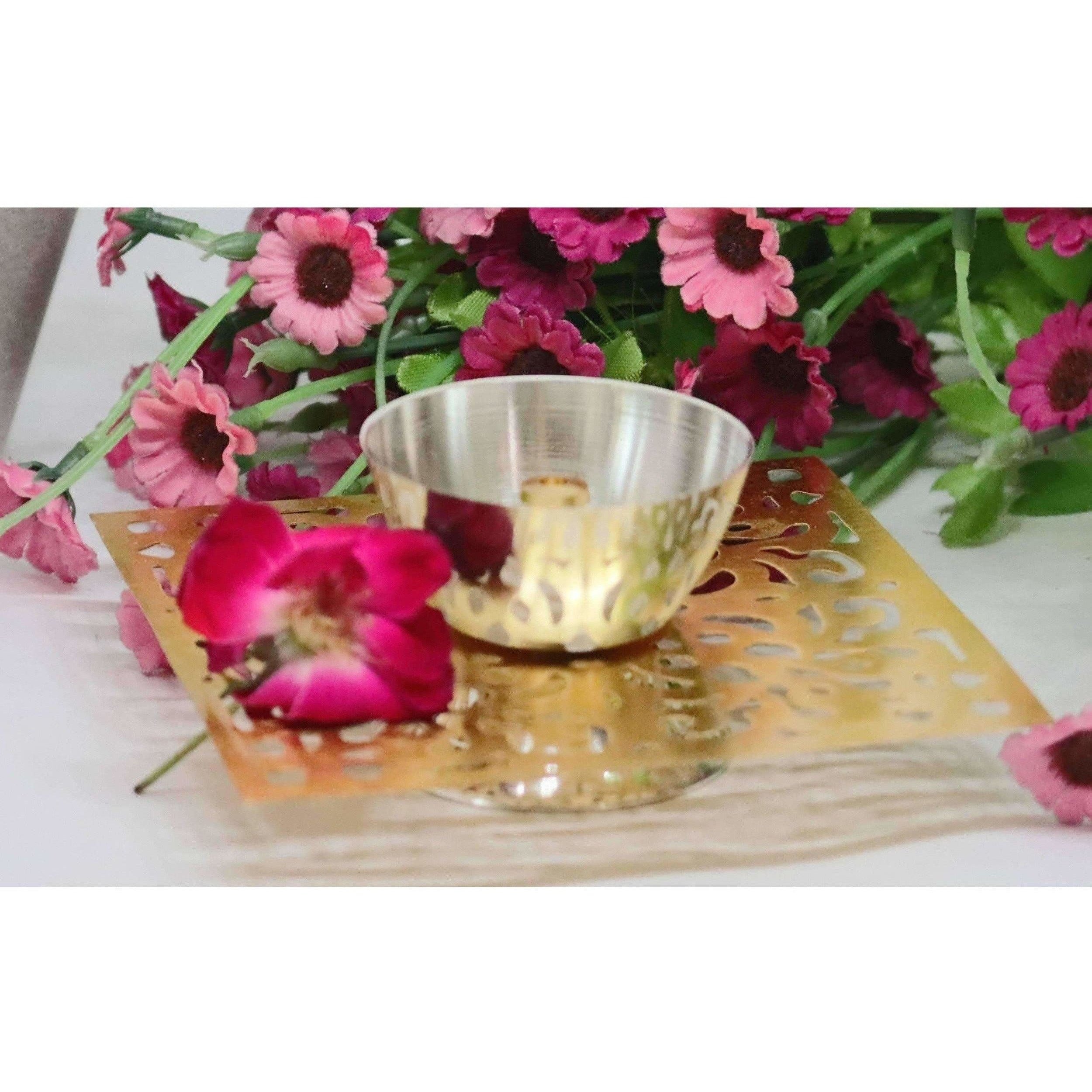 Chahat Premium Living Brass Saw Square Deep | Grab2Buy