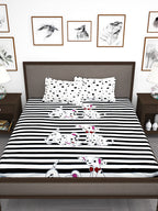 Story@home White & Black Cartoon Characters King Bedsheet with 2 Pillow Covers