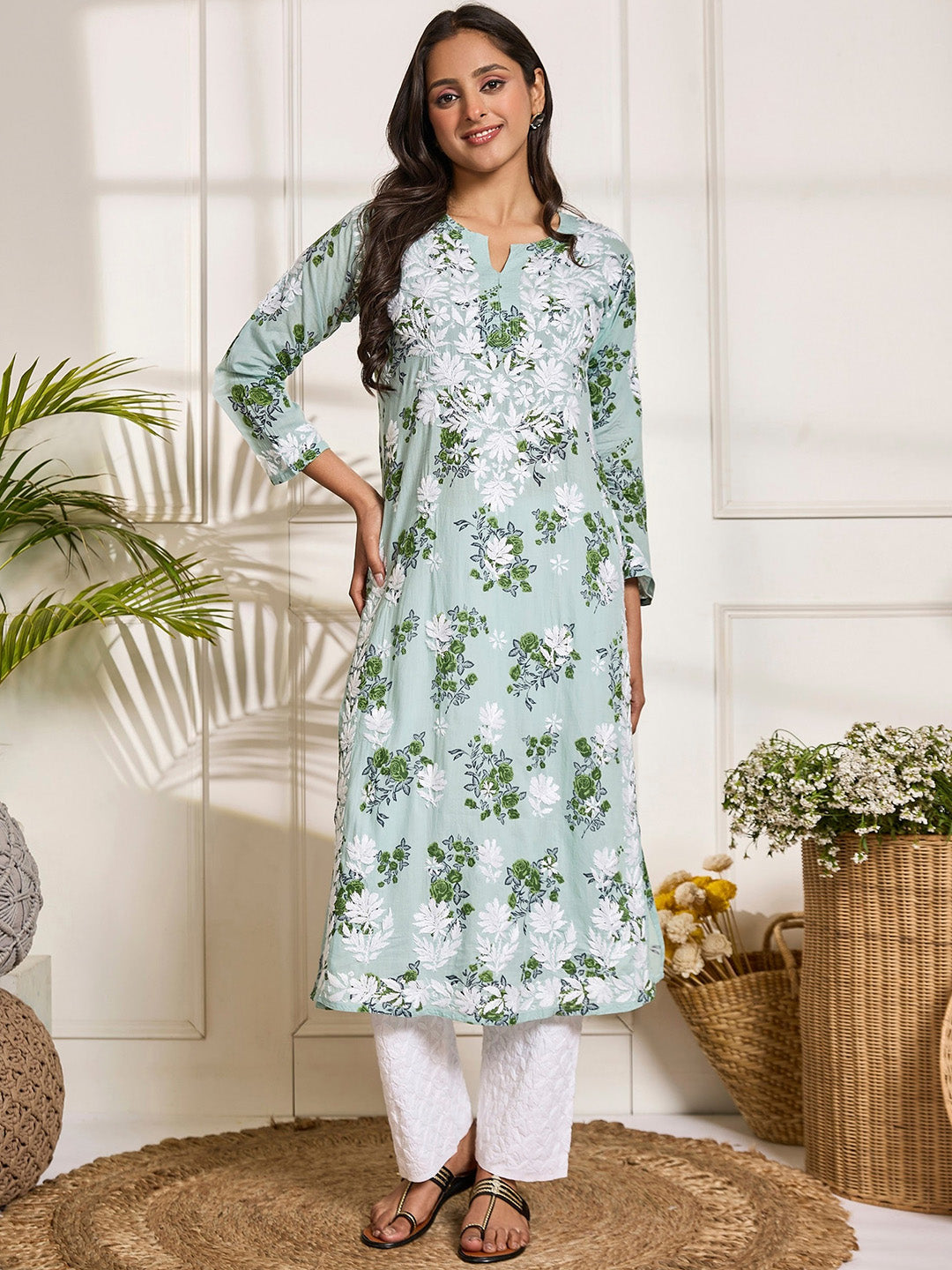 HOUSE OF KARI Floral Embroidered Chikankari Pure Cotton Kurta | Grab2Buy