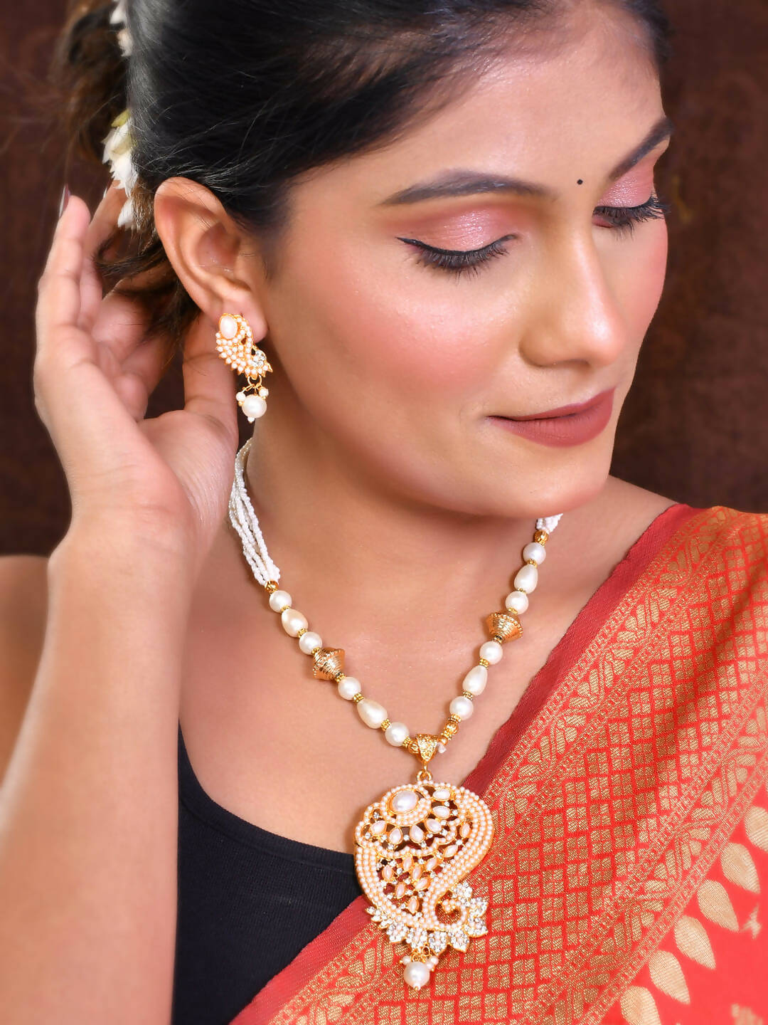 VOJ Women Gold Color stainless steel Jewellery Set | Grab2Buy