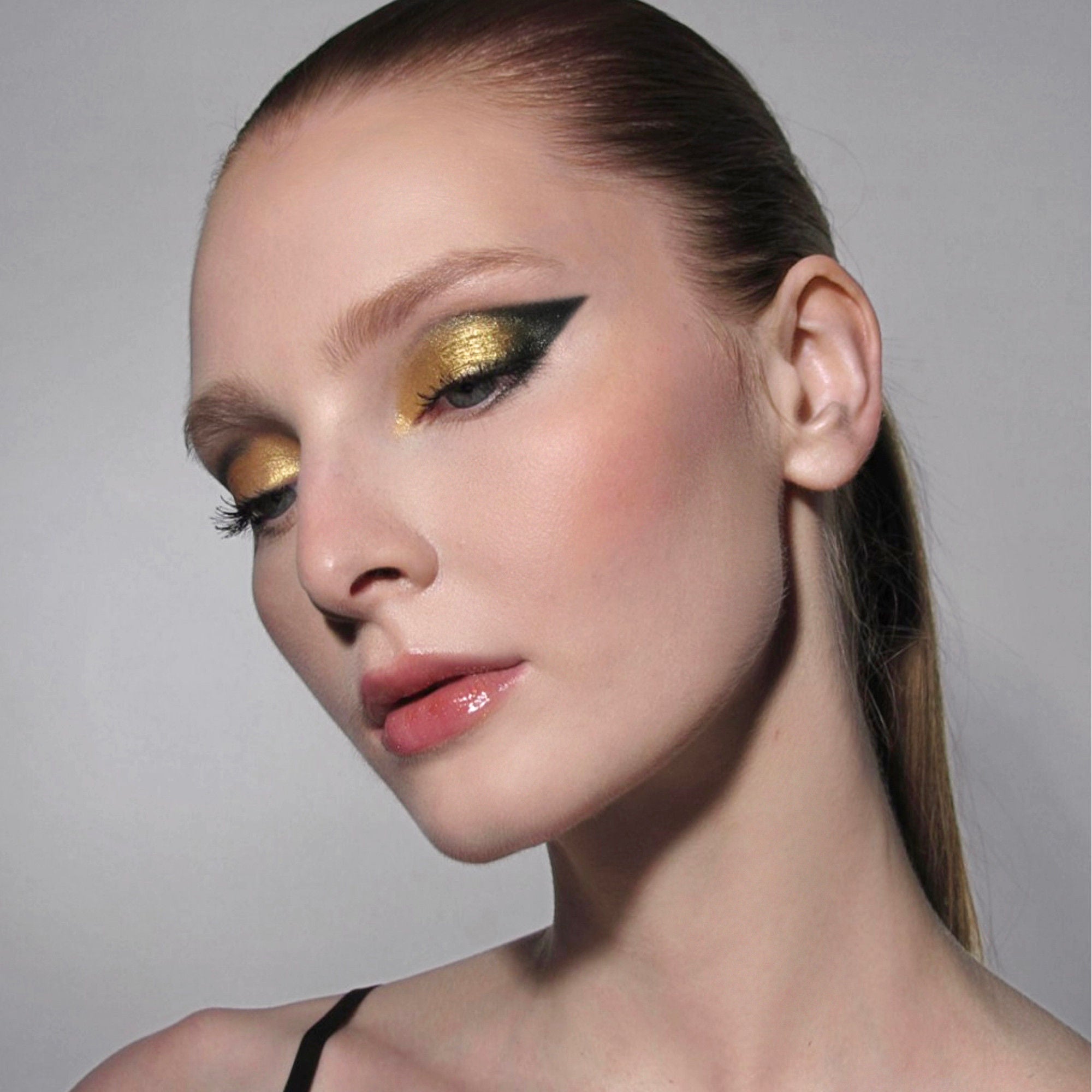 PAT McGRATH LABS Luminous Legends Eye Shadow Duo - Astral Noir | Grab2Buy