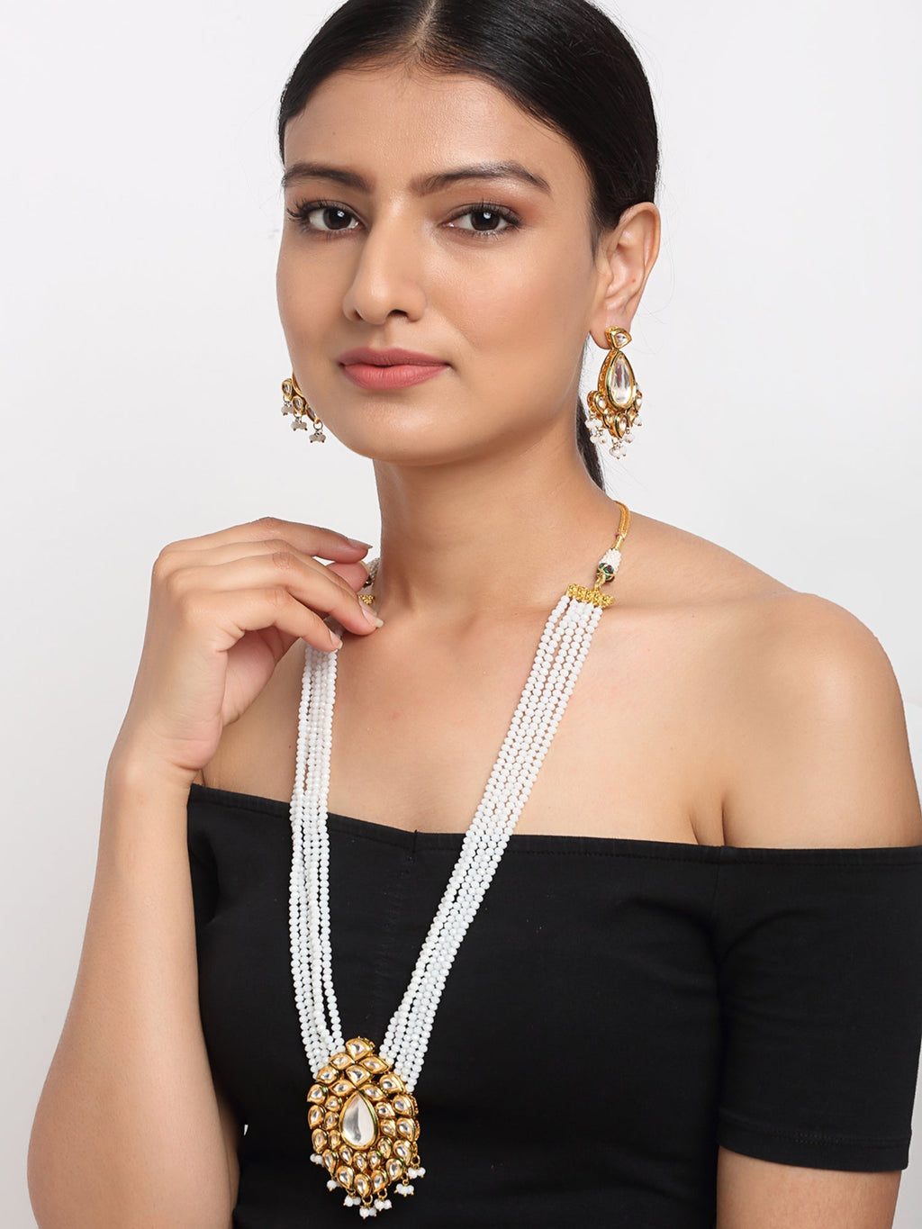 Kundan Neckpiece With Earrings - Ruby Raang | Grab2Buy