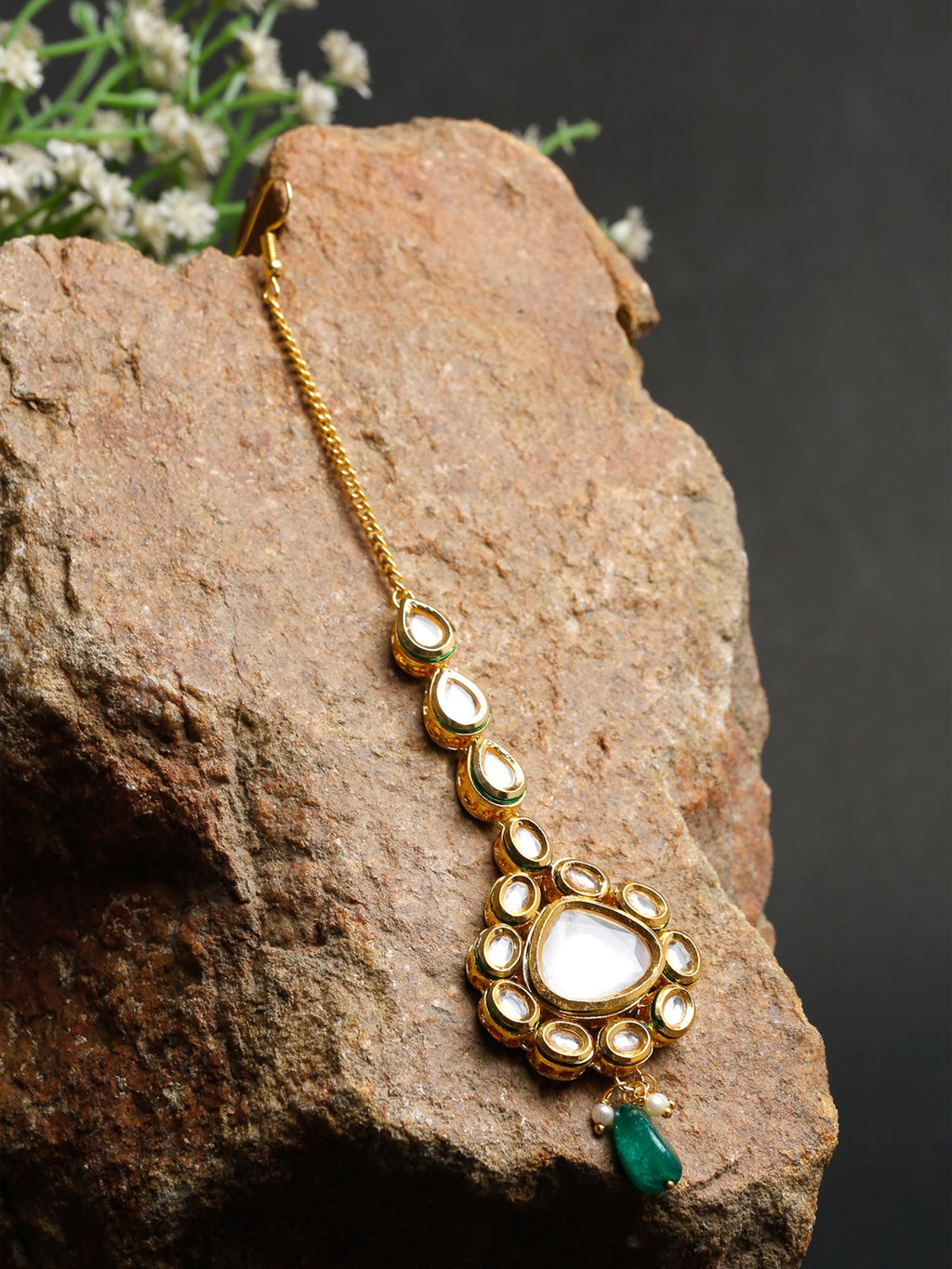 Kundan Maang Tikka - Ruby Raang | Grab2Buy
