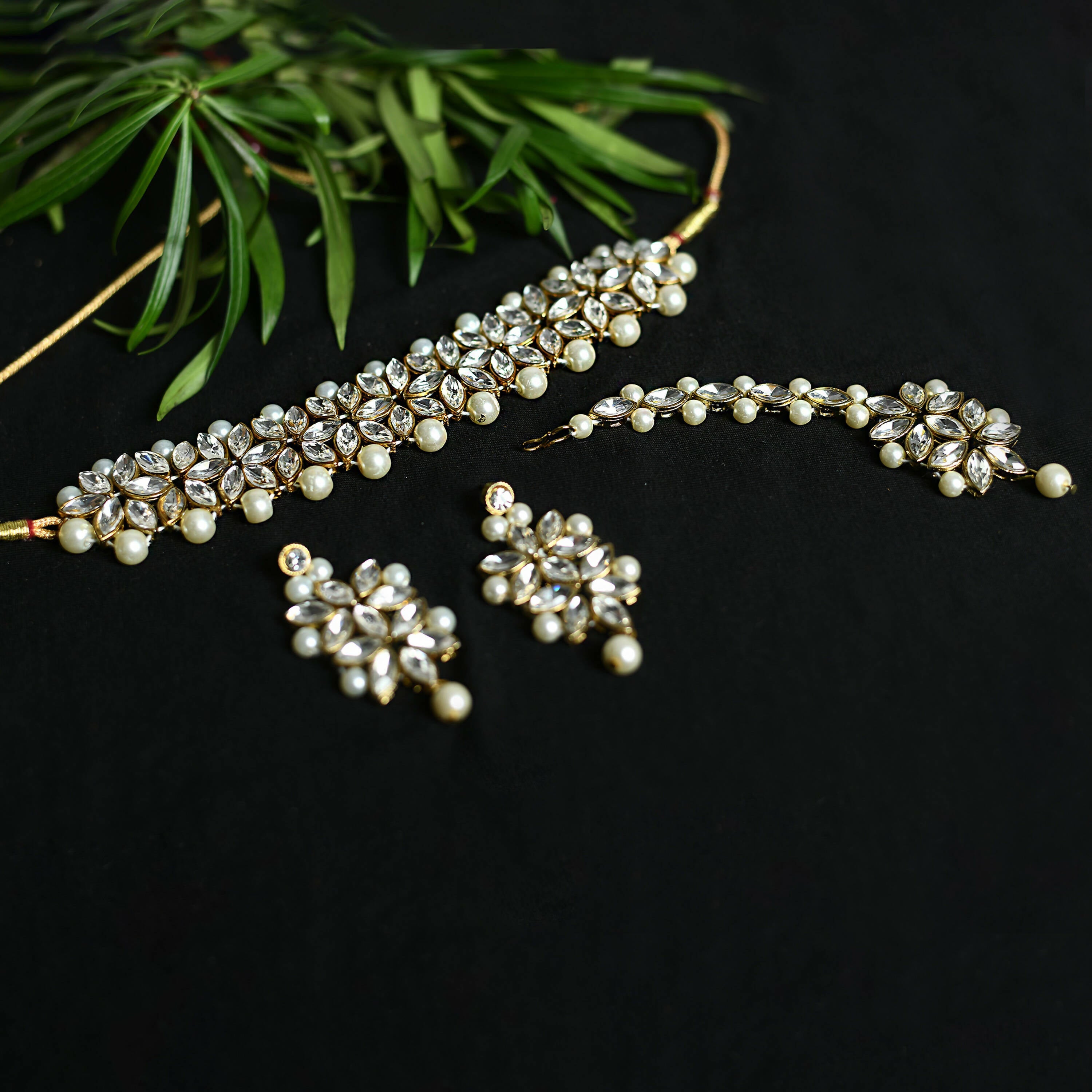 Mominos Fashion Johar Kamal Gold-Polished Brass Finish Kundan/Pearls Choker For Women (White) | Grab2Buy