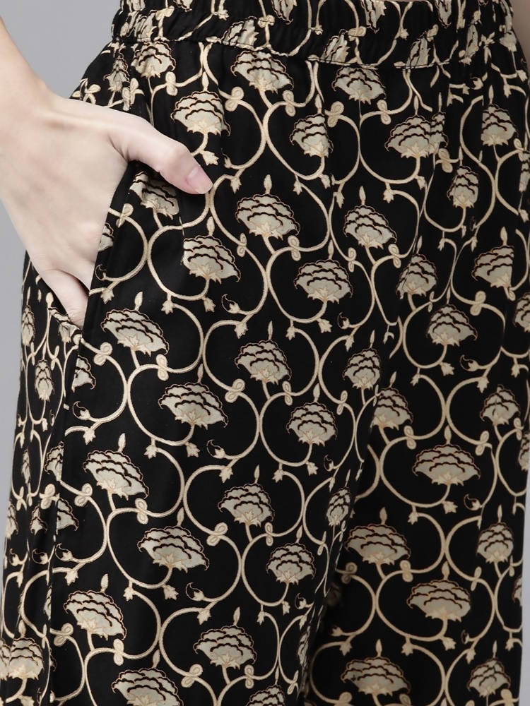 Yufta Women Black & Cream-Coloured Screen Printed Kurta with Trouser | Grab2Buy