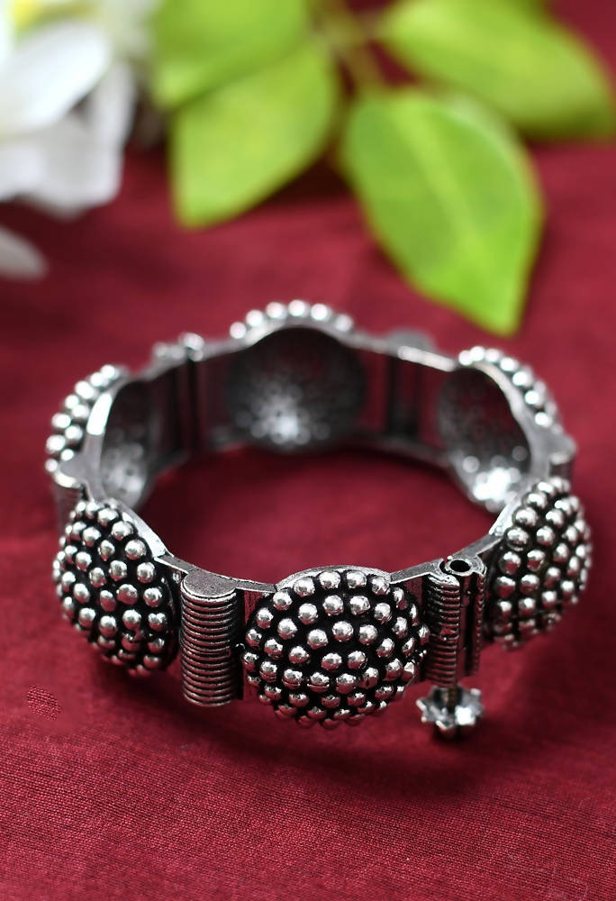 Mominos Fashion Kamal Johar Oxidised German Silver Bangles Set | Grab2Buy