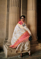 Petunia Flower Whitesoft Handloom Sik Zari & Thread Work, Contrast Pallu Saree - Rajtex Kube Silk | Grab2Buy