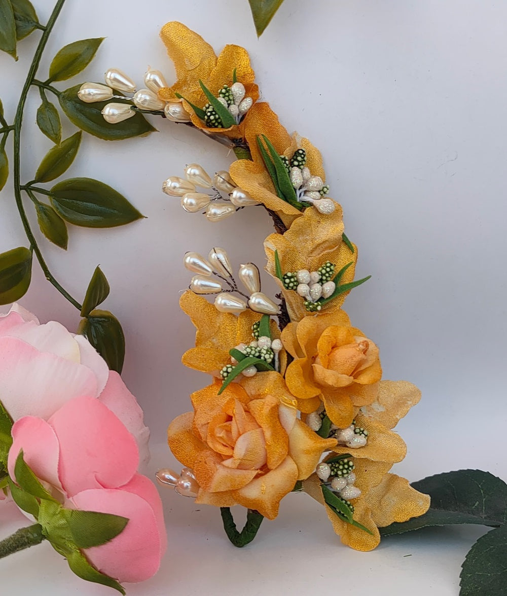 Gold Flower Brooch | Grab2Buy