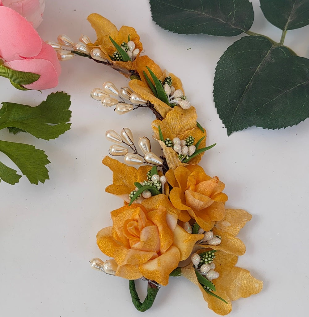 Gold Flower Brooch | Grab2Buy