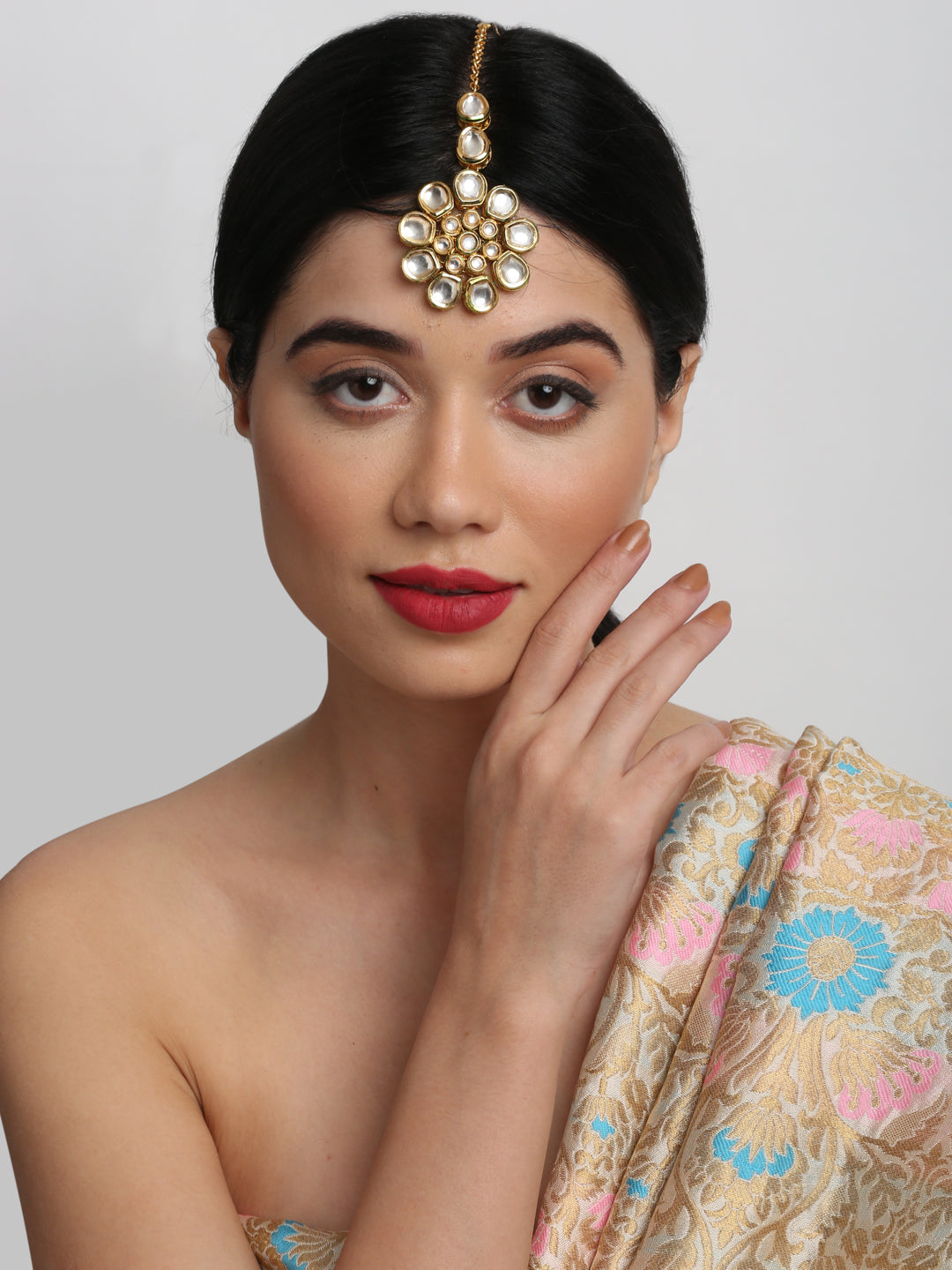 Kundan Maang Tikka - Ruby Raang | Grab2Buy