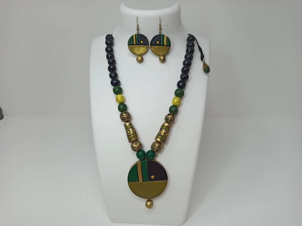 Terracotta Round Pendant Boho Style Medium Necklace Set With Hangings | Grab2Buy