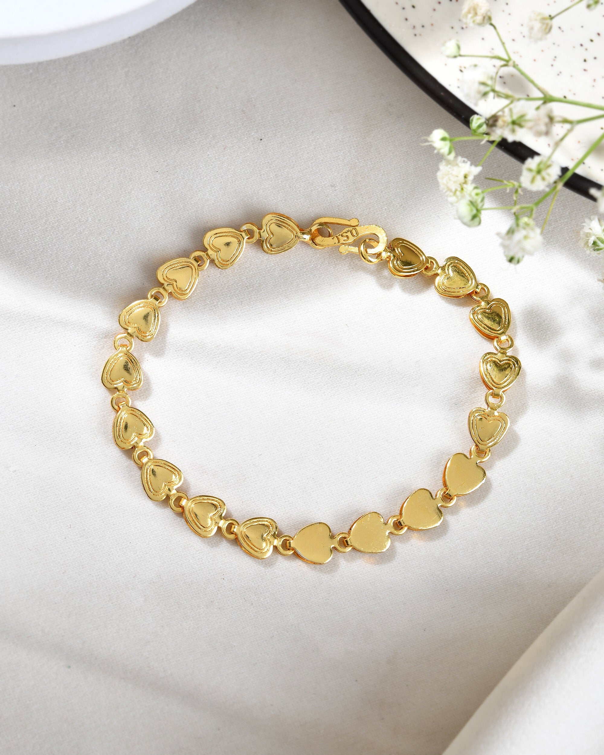 Jewels Nest Elegant Fancy Gold Bracelet with Heart-Shaped Links | Grab2Buy