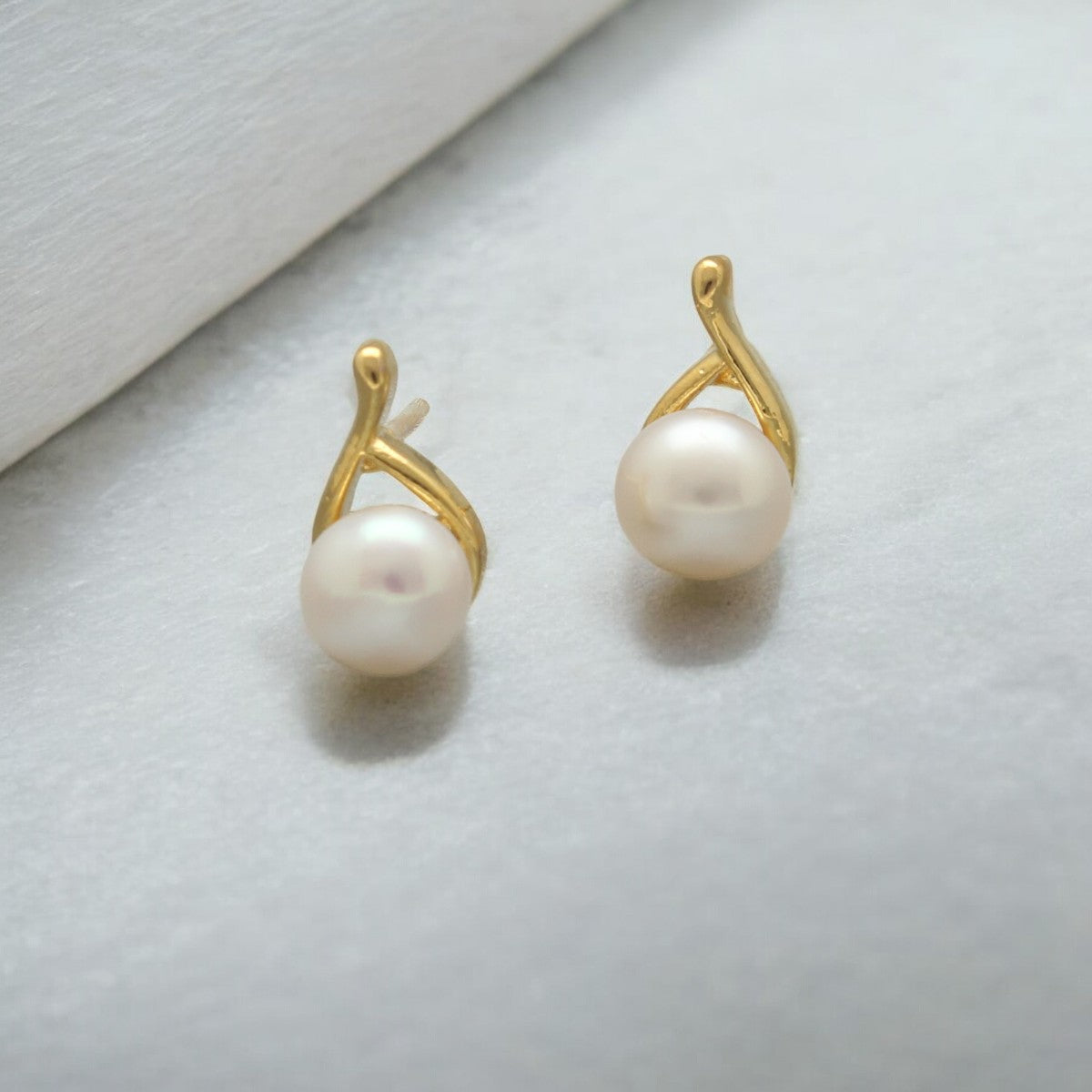 J Pearls Zuri Pearl Earrings Pack 4 | Grab2Buy