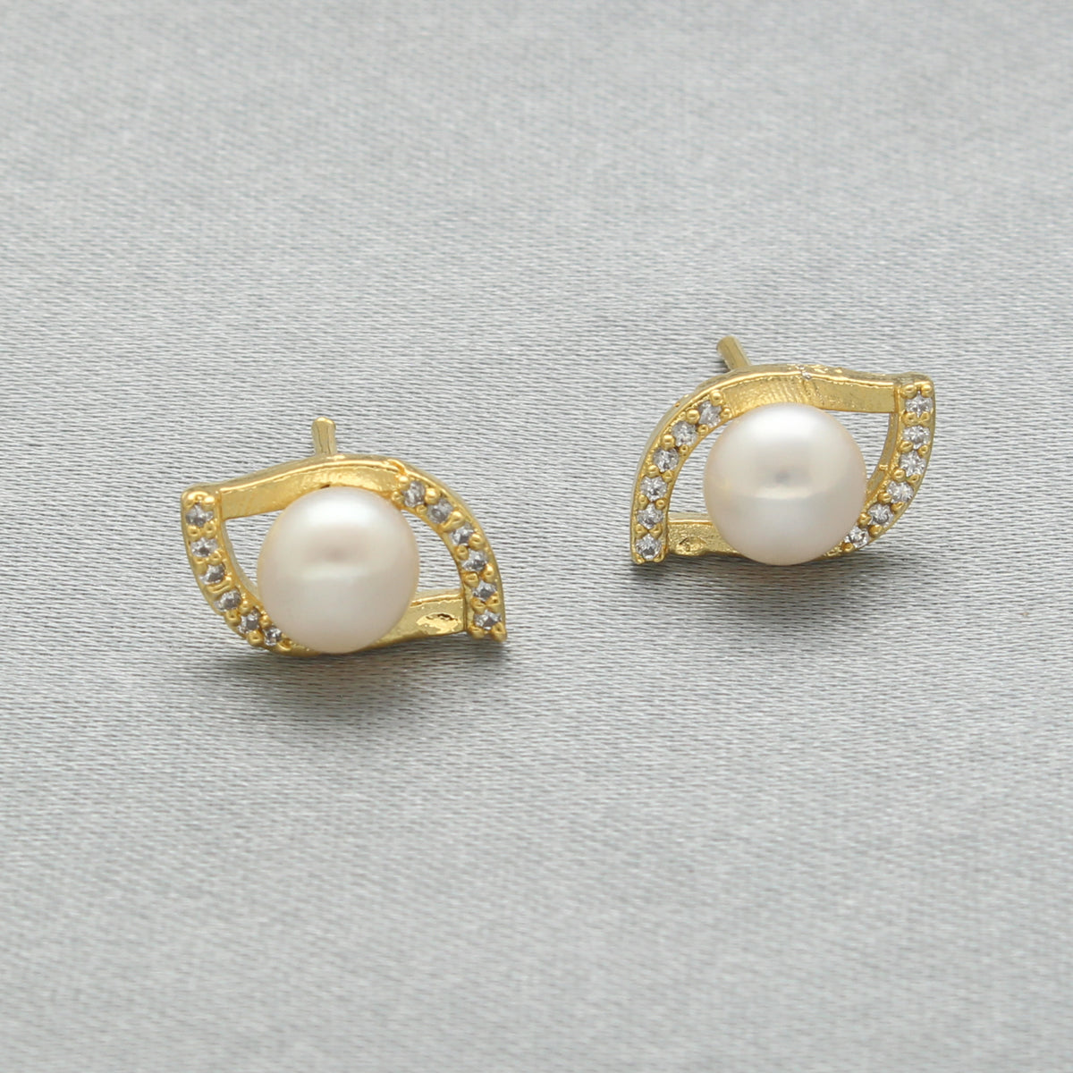 J Pearls Tanay Pearl Earrings Pack 4 | Grab2Buy