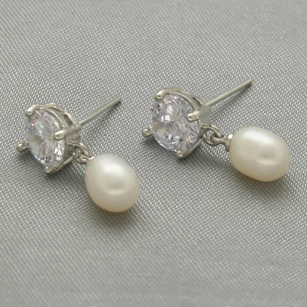 J Pearls Ikshu Pearl Earrings | Grab2Buy
