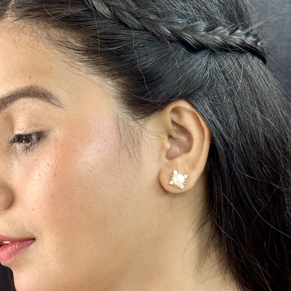 J Pearls Jaanvi Pearl Earrings | Grab2Buy