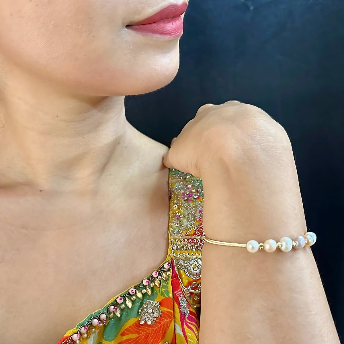 J Pearls Rhea Pearl Bracelet | Grab2Buy