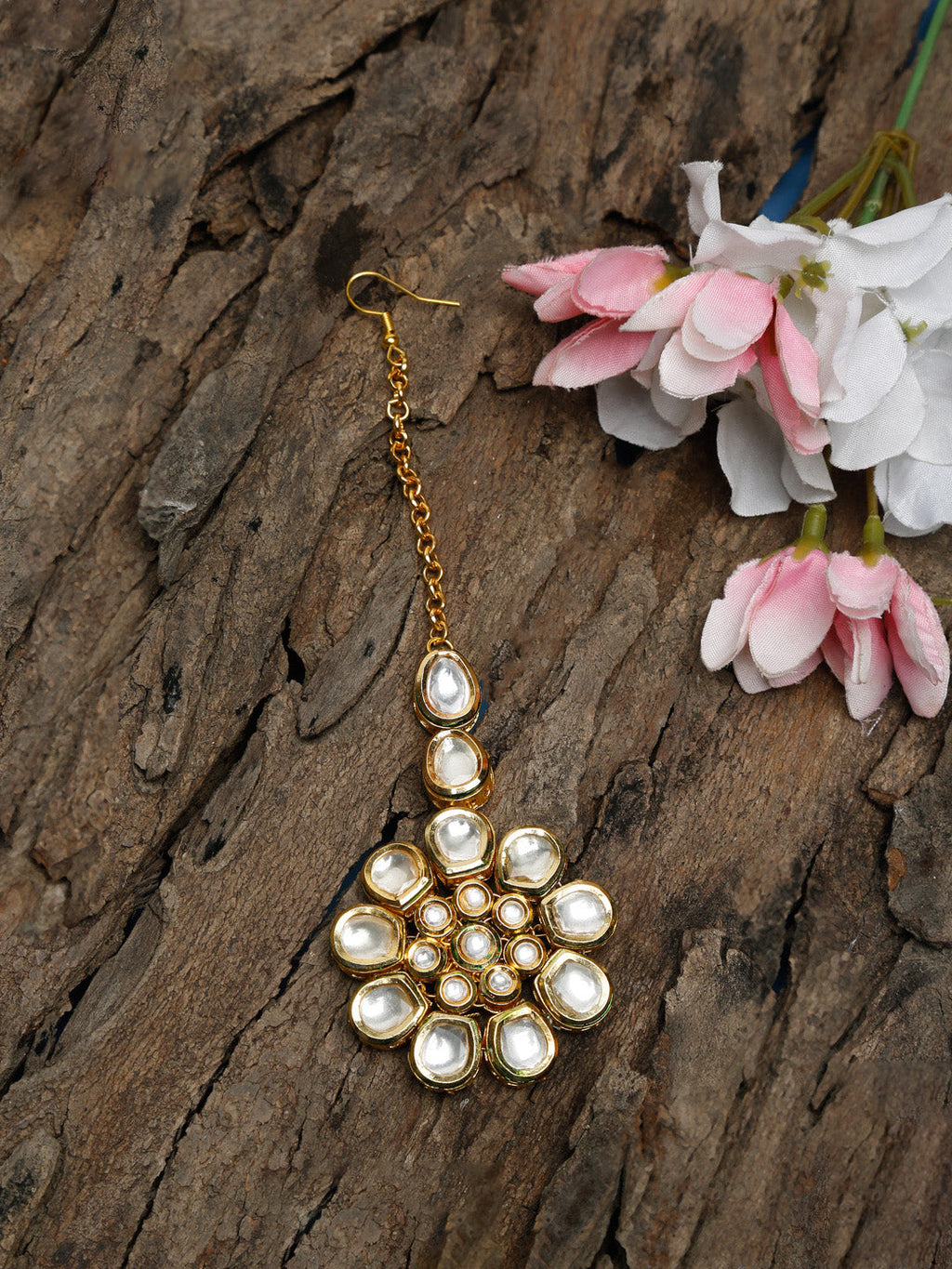 Kundan Maang Tikka - Ruby Raang | Grab2Buy