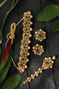 Mominos Fashion Johar Kamal Gold-Polished Brass Finish Kundan/Pearls Choker For Women (Golden) | Grab2Buy