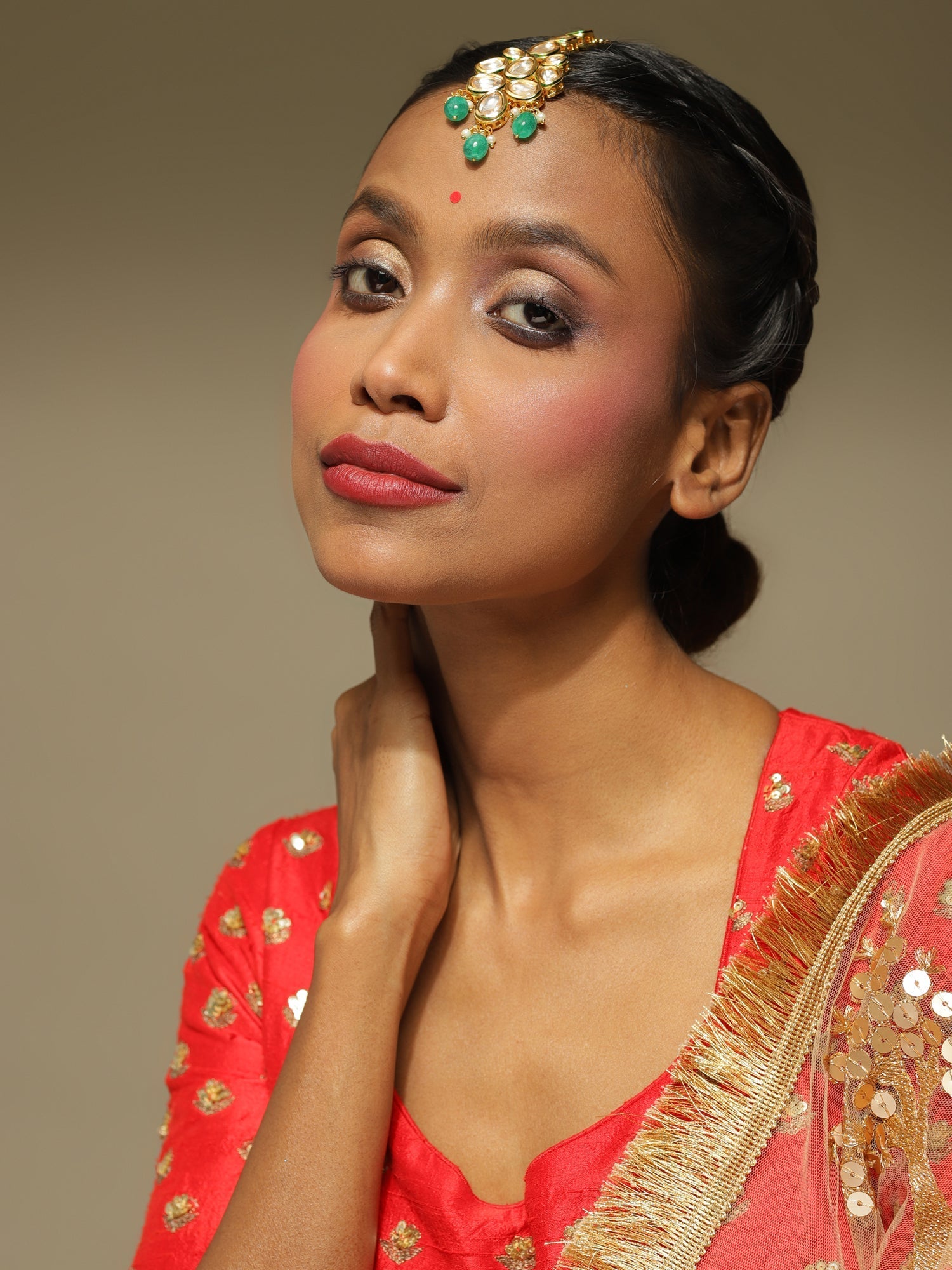 Gold-Polished Green White Kundan-Studded Maang Tikka - Ruby Raang | Grab2Buy