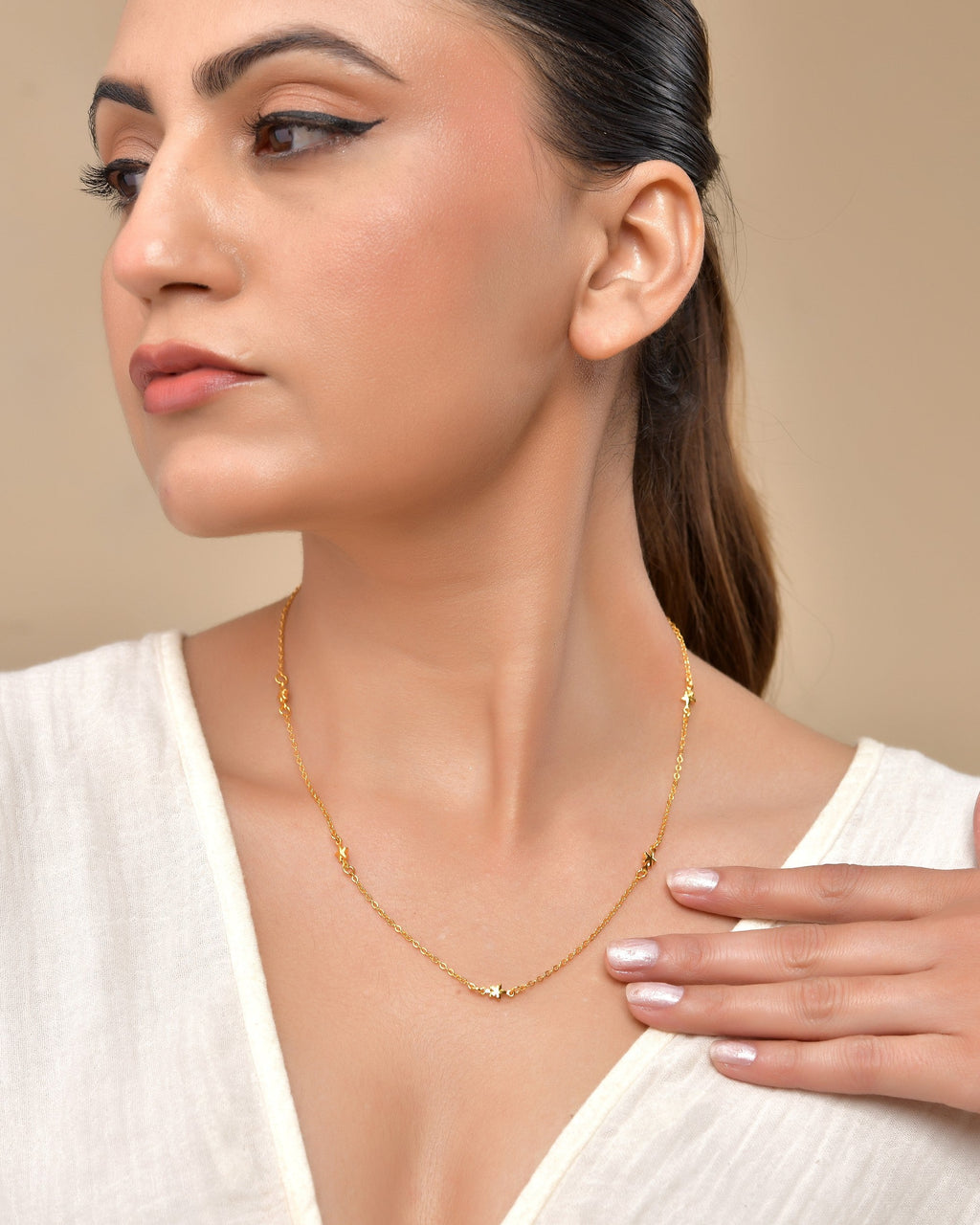 VOJ Gold Polished Star Shaped Minimal Chain For Women | Grab2Buy