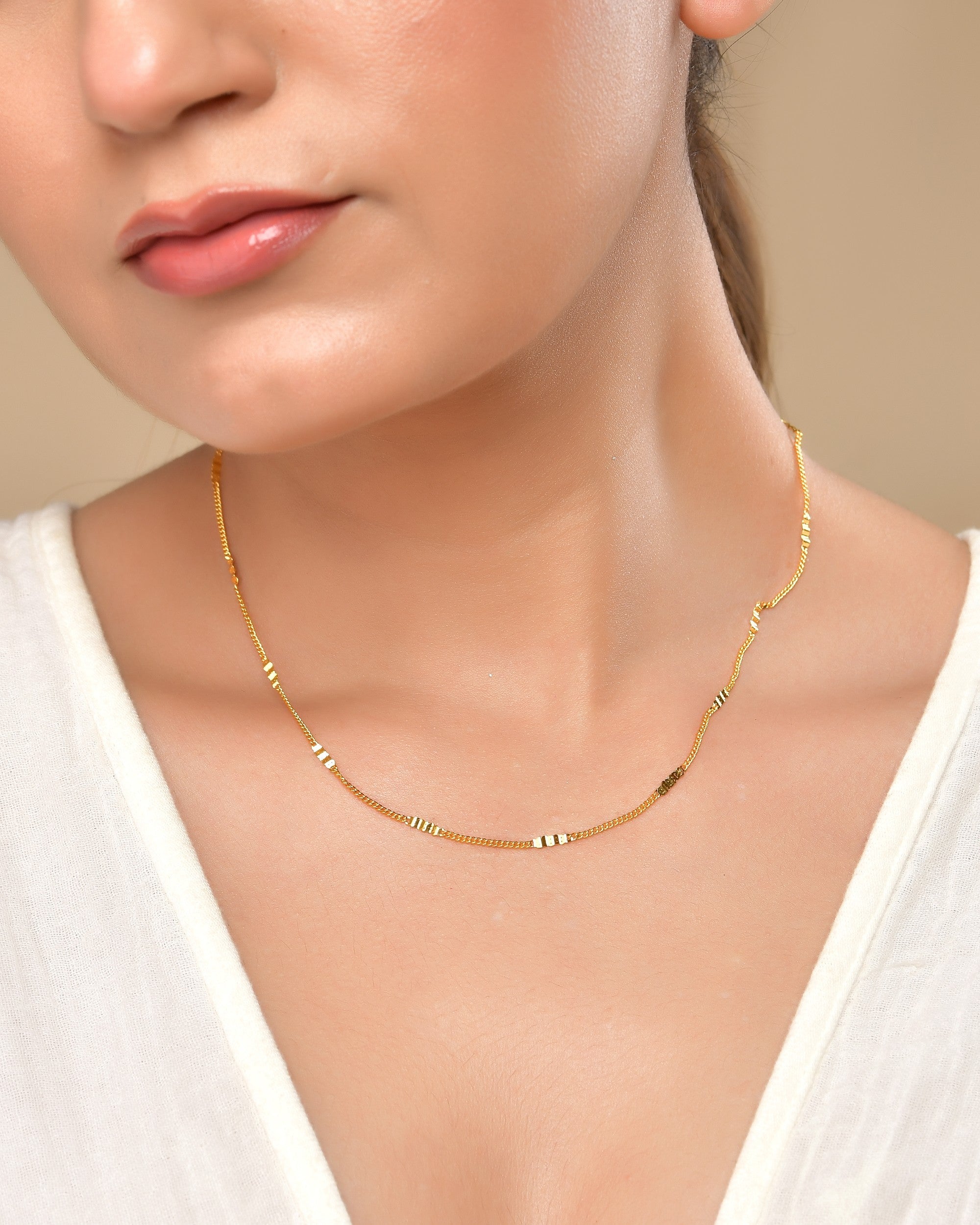 VOJ Women Stainless Steel Gold Polished Minimal Pipe Chain | Grab2Buy