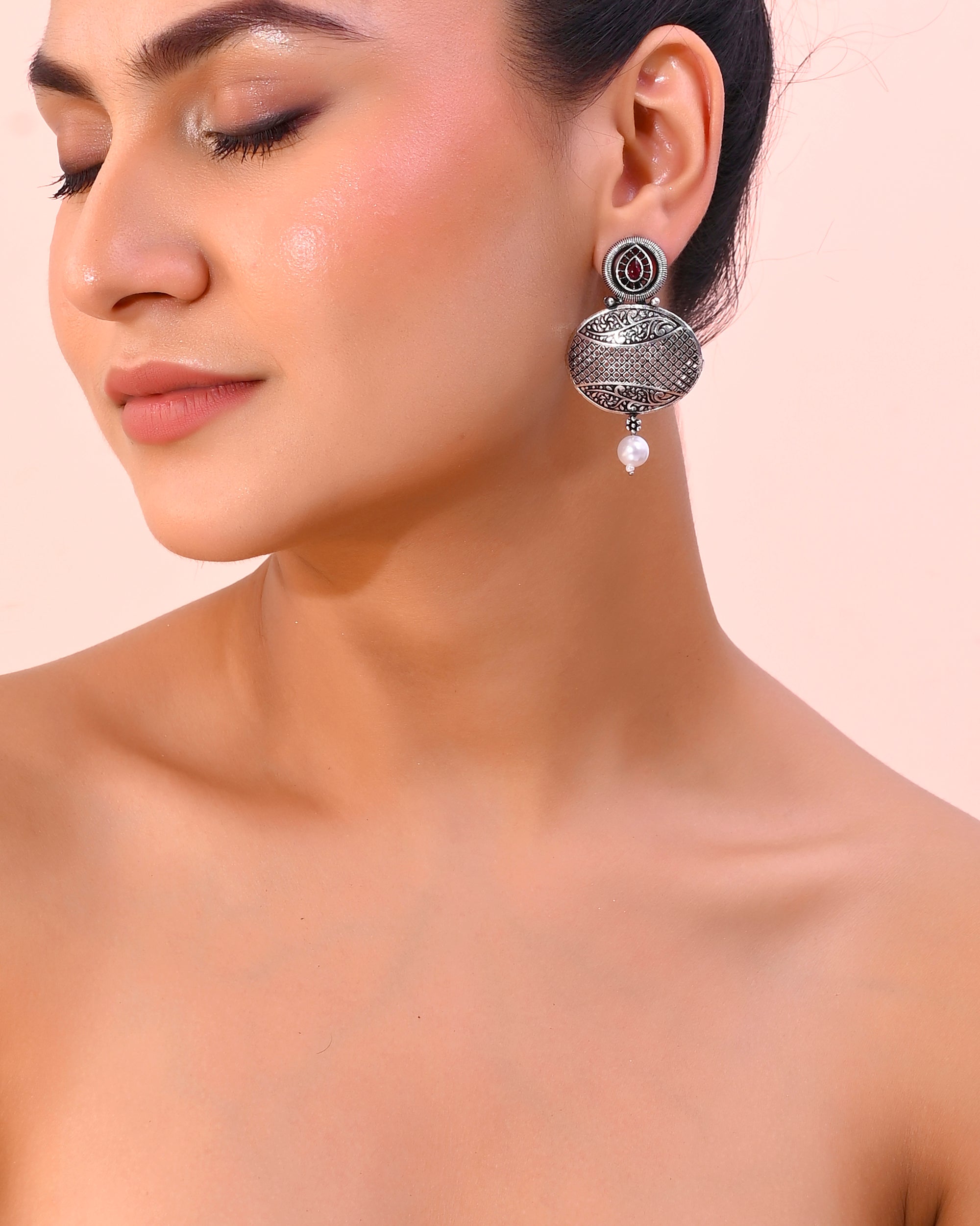 VOJ Rhodium-Plated Oxidized Contemporary With Pearl Earrings | Grab2Buy