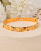 VOJ Gold Polished Linked Designed Bracelet For Men's