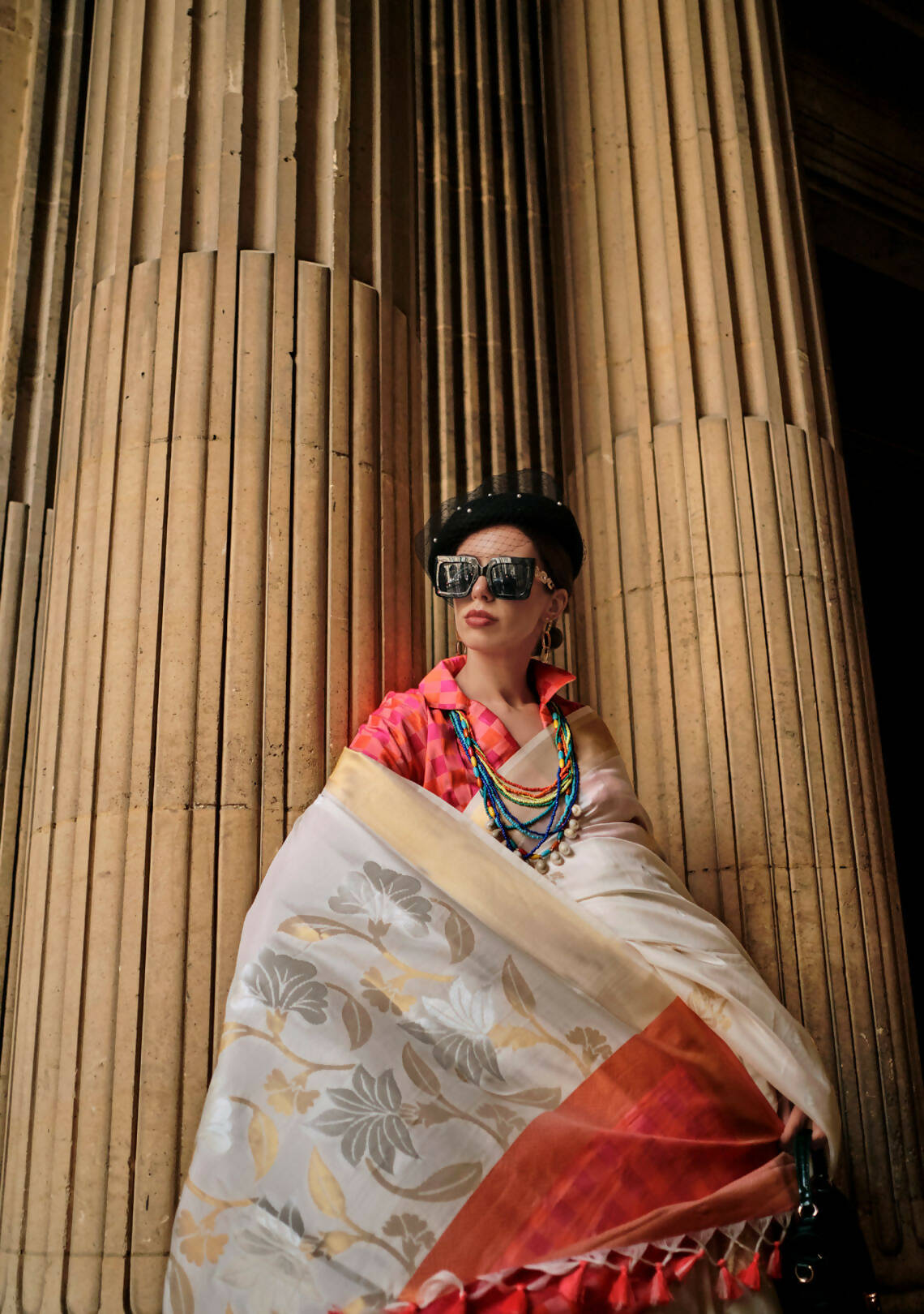 Petunia Flower Whitesoft Handloom Sik Zari & Thread Work, Contrast Pallu Saree - Rajtex Kube Silk | Grab2Buy