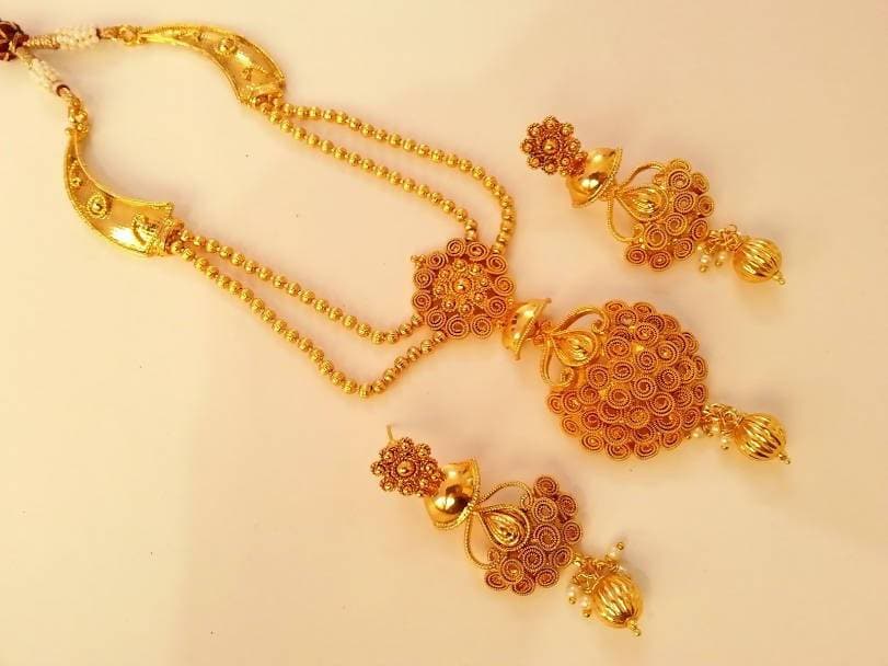 Gold-Polished Bridal Necklace Set | Grab2Buy