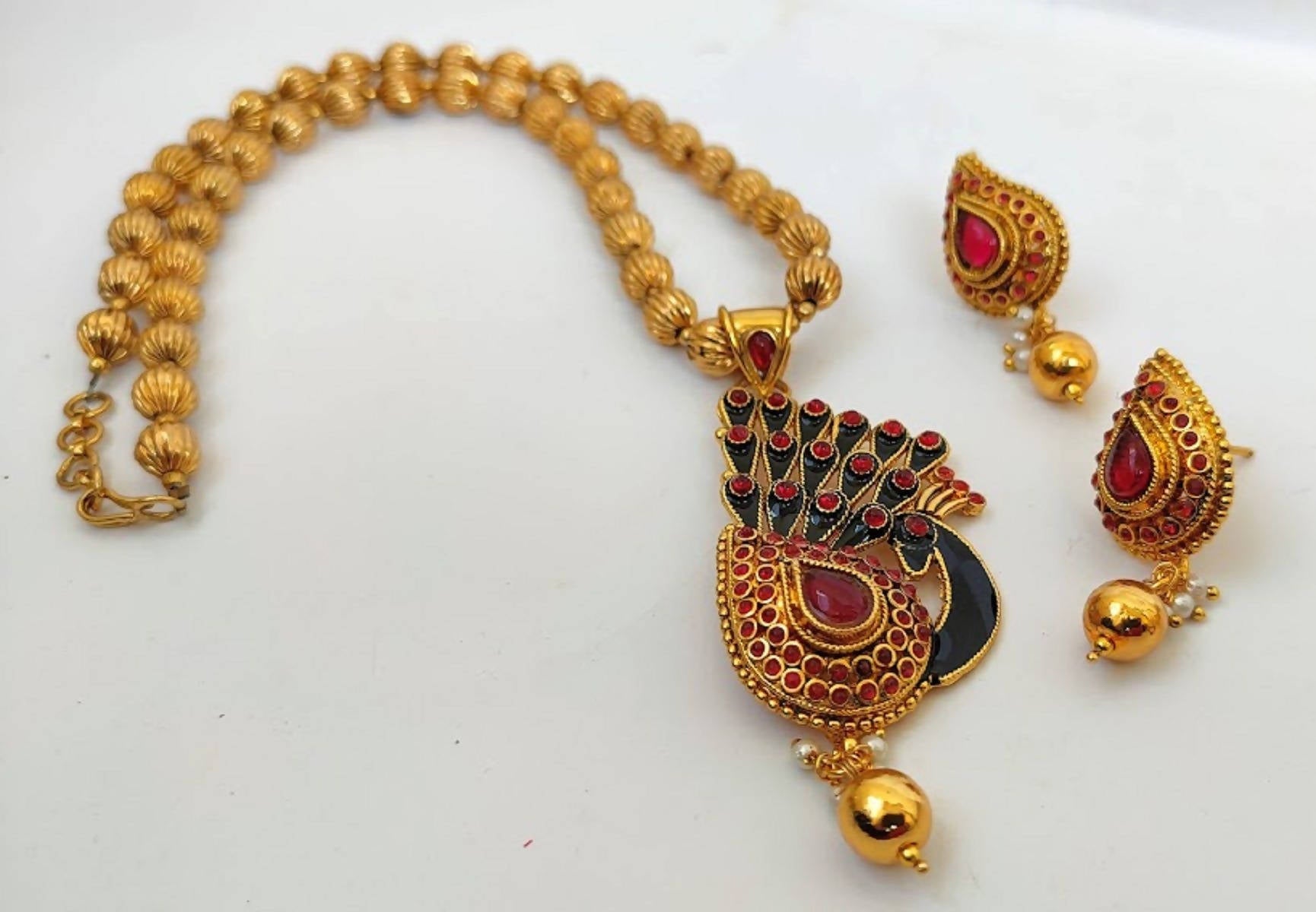 Pink Kemp Peacock Handmade Necklace Set | Grab2Buy