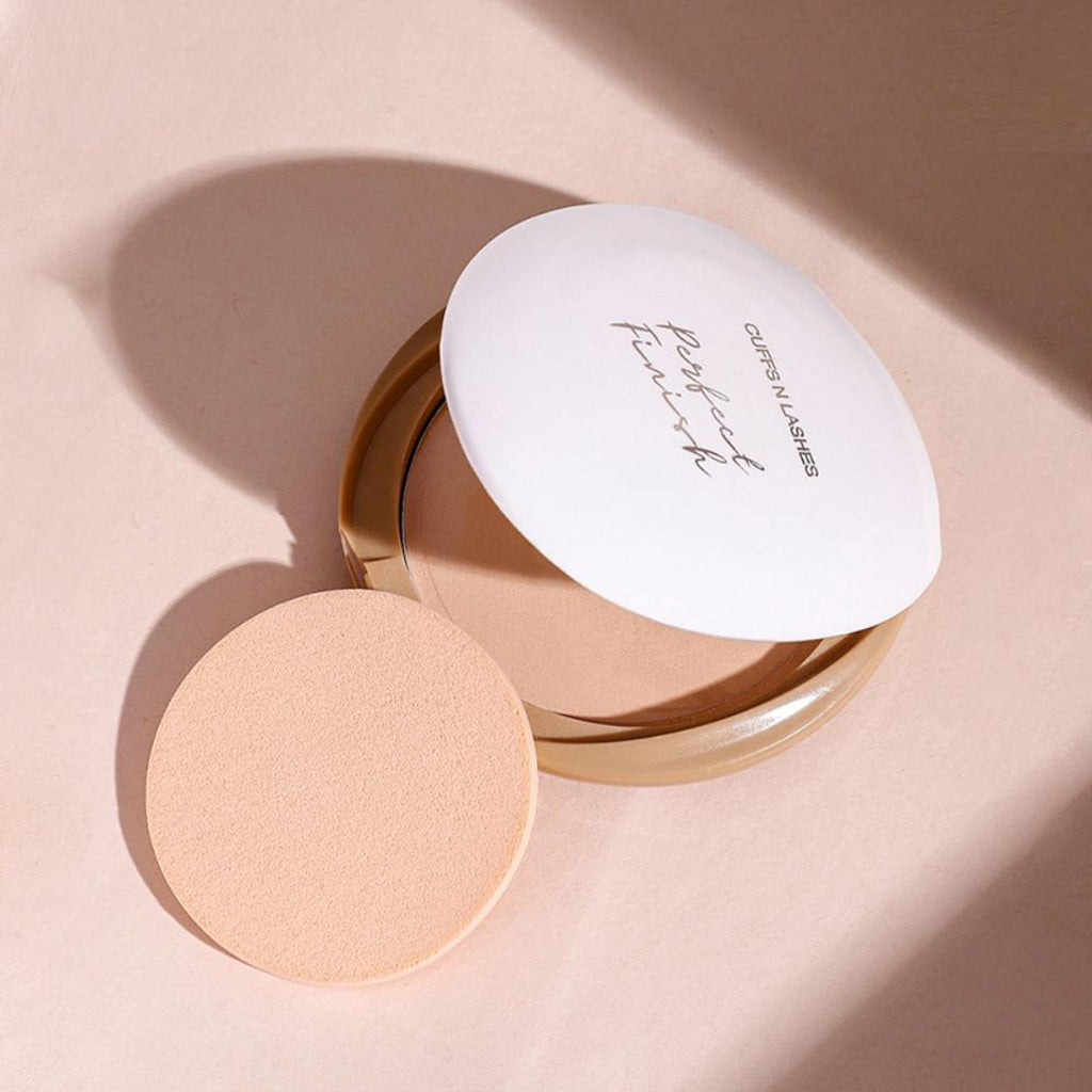 CUFFS N LASHES Perfect Finish Pressed Powder Compact With SPF 15 - 04 Golden Caramel | Grab2Buy