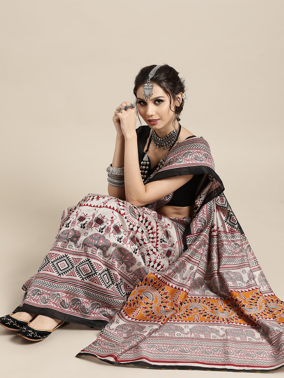 Saree Mall Warli Saree with Sleek border | Grab2Buy