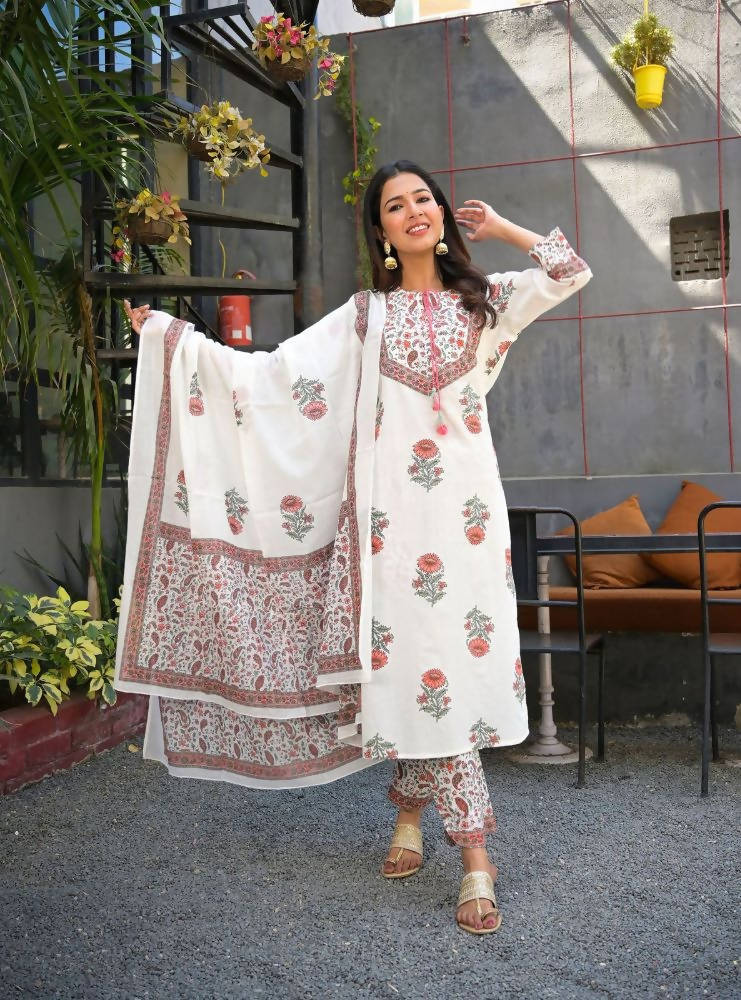 Yufta Women White Floral Printed Regular Pure Cotton Kurta with Trouser & With Dupatta | Grab2Buy
