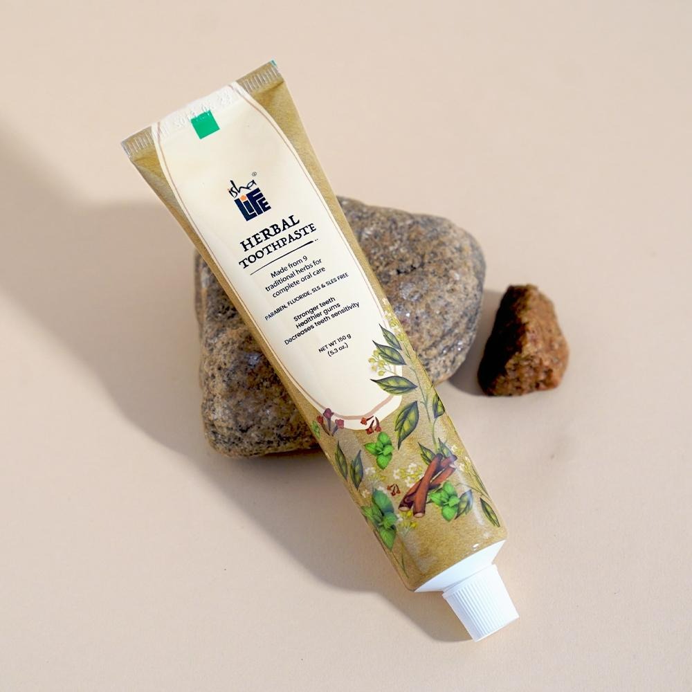 Isha Life Herbal Toothpaste | Grab2Buy