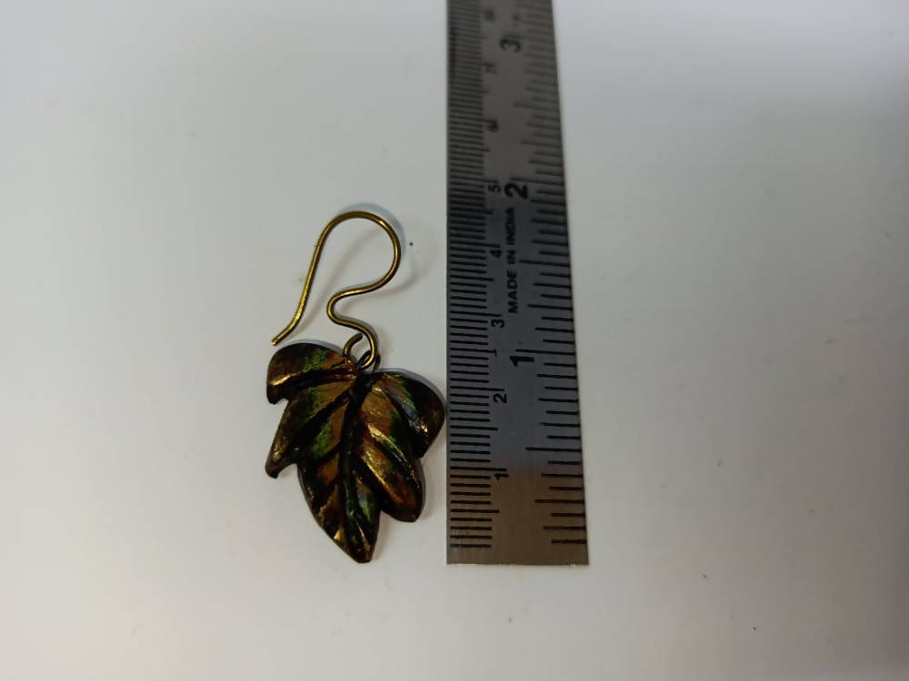 Terracotta Autumn Leaf Green Color Hangings | Grab2Buy