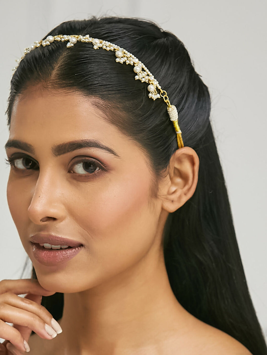 Nuyug 22K Gold-Plated Kundan & Pearl Studded Matha Patti Head Jewellery | Grab2Buy