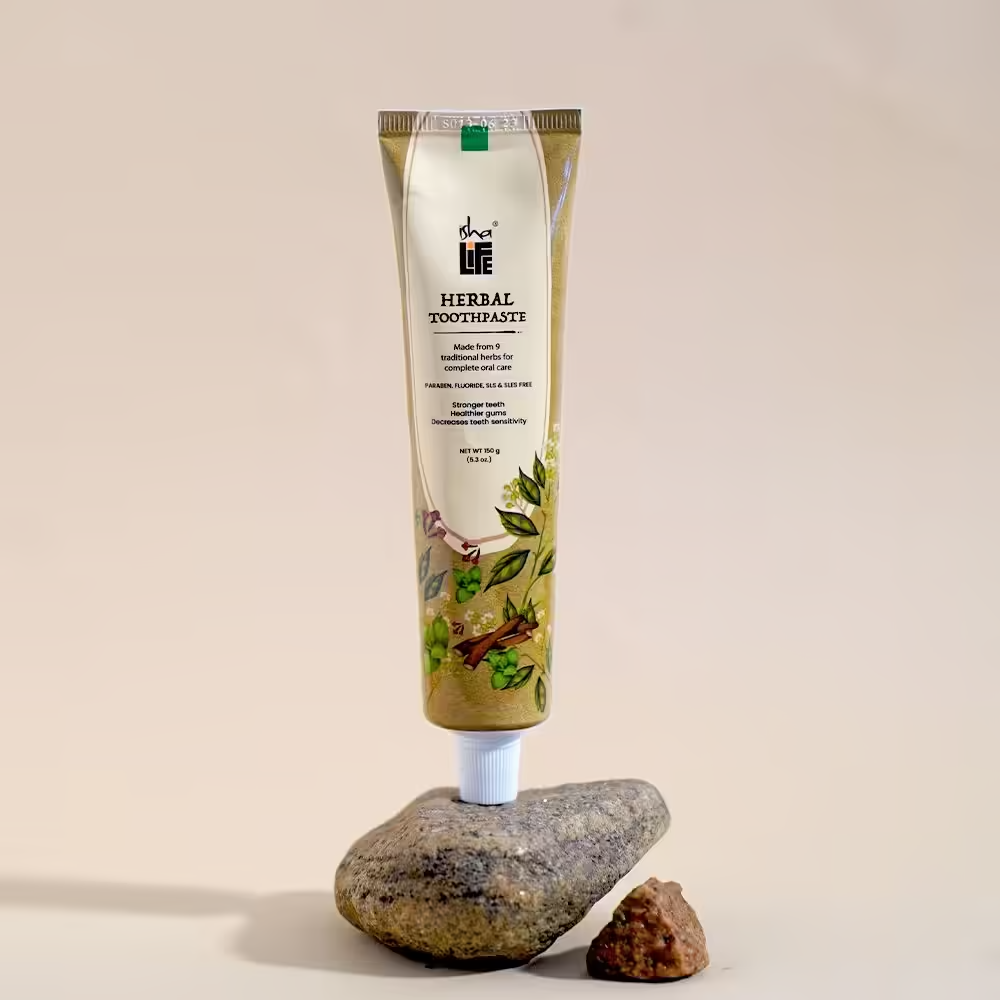 Isha Life Herbal Toothpaste | Grab2Buy