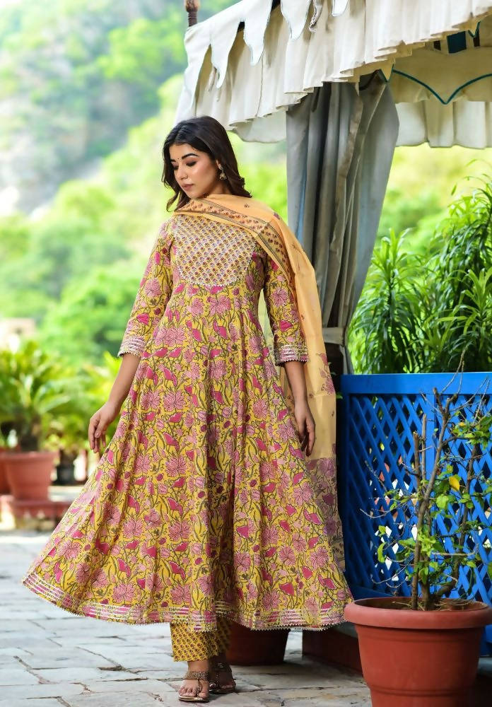 Yufta Women Yellow Floral Printed Pure Cotton Anarkali Kurta with Trouser & With Dupatta | Grab2Buy