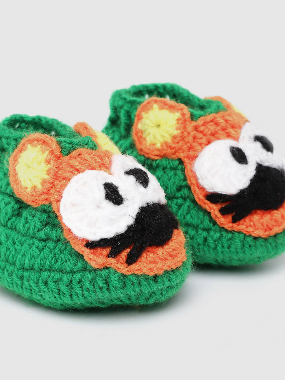 Chutput Kids Woollen Hand Knitted Mouse Detailed Booties - Green | Grab2Buy