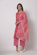 Myshka Women's Cotton Printed 3/4 Sleeve Round Neck Casual Pink Kurta Pant Dupatta Set | Grab2Buy