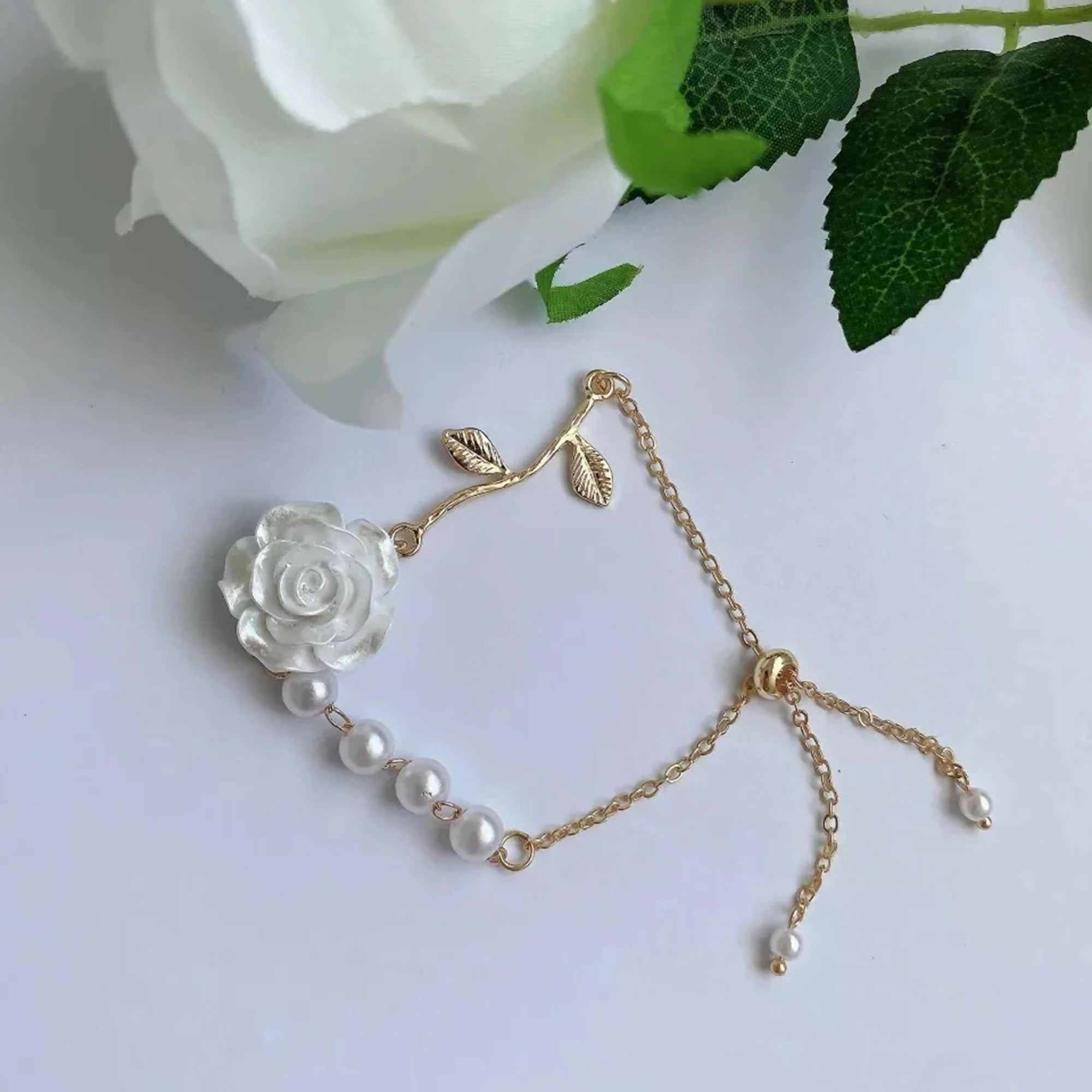 Joban Fashion White Rose Bracelet | Grab2Buy