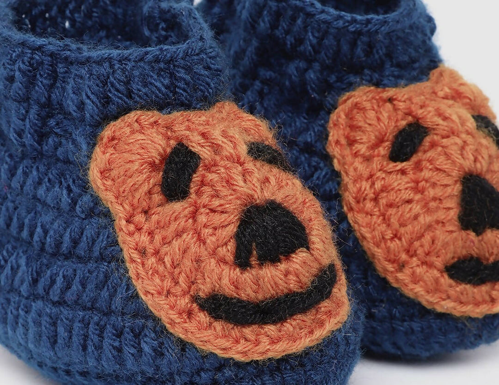 Chutput Kids Woollen Hand Knitted Bear Detailed Booties - Blue | Grab2Buy