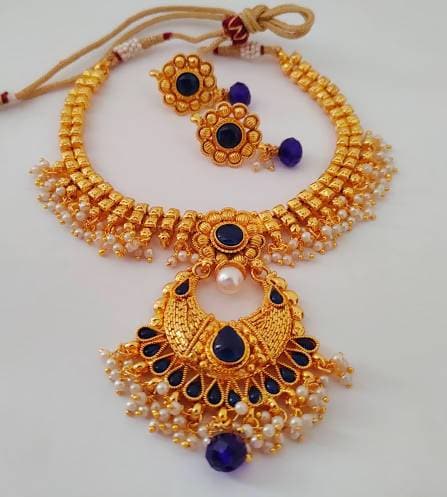 Blue Kemp With Pearls Necklace Set | Grab2Buy