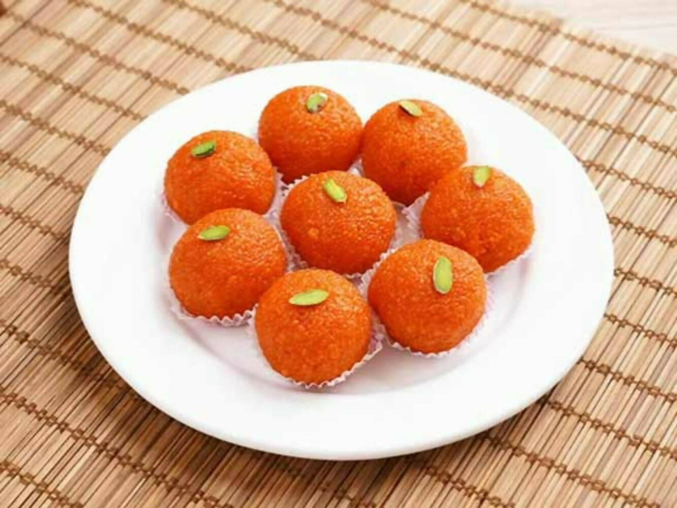 Agra Sweets Motichur Laddu | Grab2Buy