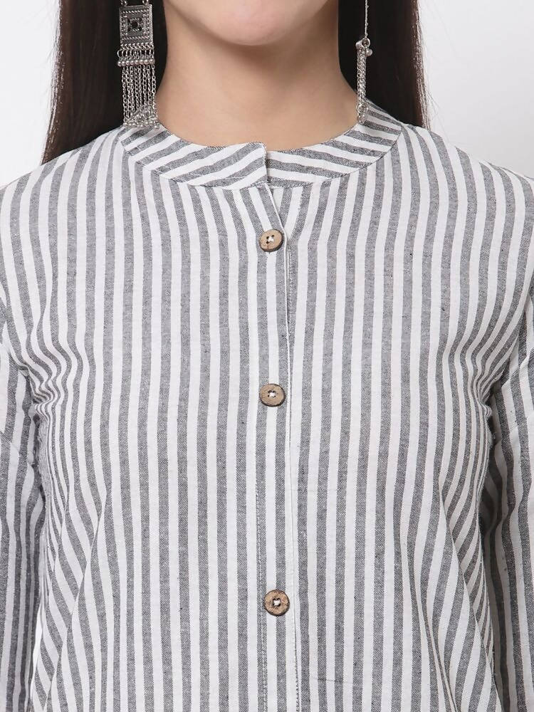 Myshka Women's Grey Cotton Stripe Pattern 3/4 Sleeve Round Neck Grey Kurti | Grab2Buy